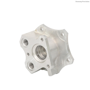 Adaptateur de couplage &agrave; bride en &eacute;toile en aluminium usin&eacute; CNC avec pr&eacute;cision avec al&eacute;sage central et plusieurs trous filet&eacute;s de haute pr&eacute;cision